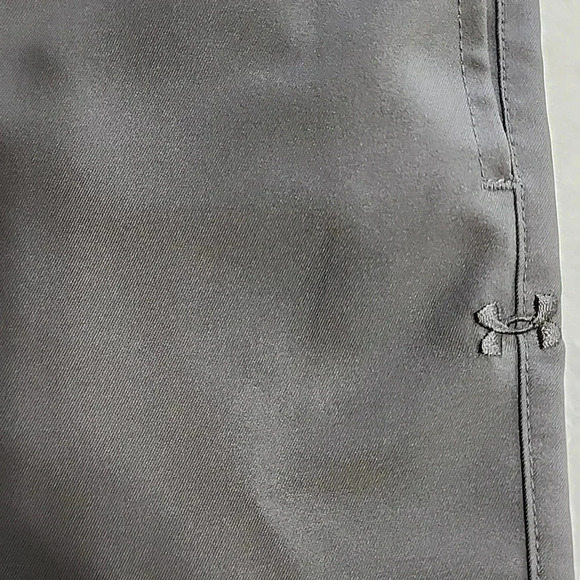 Boys Under Armour Golf Medal Play Short , Graphite, Size 6, NWT - Picture 5 of 11